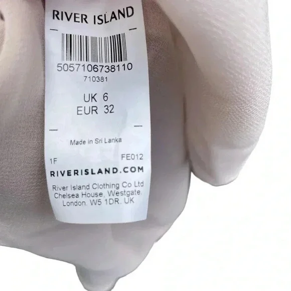 River Island Cream Sleeveless Blouse - Picture 5 of 7